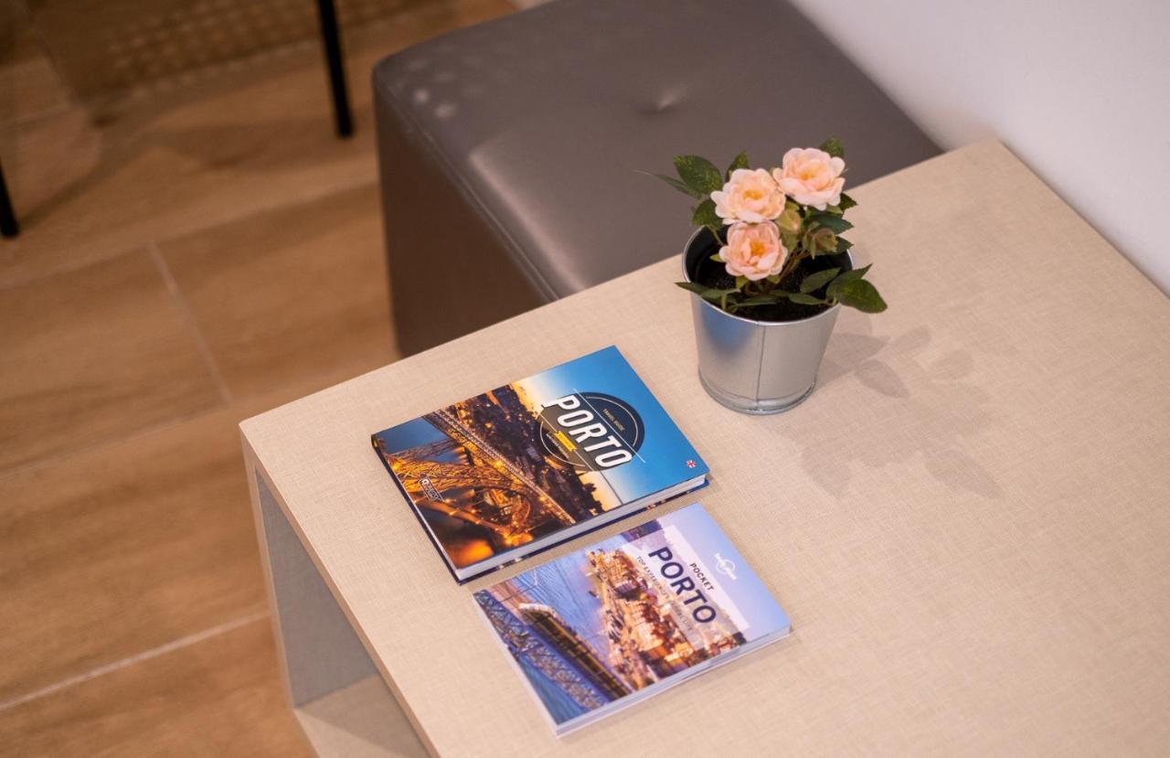 Downtown A Whole House Duplex Designed For Remote Work And Near Metro Lapa Hotel Porto Eksteriør billede